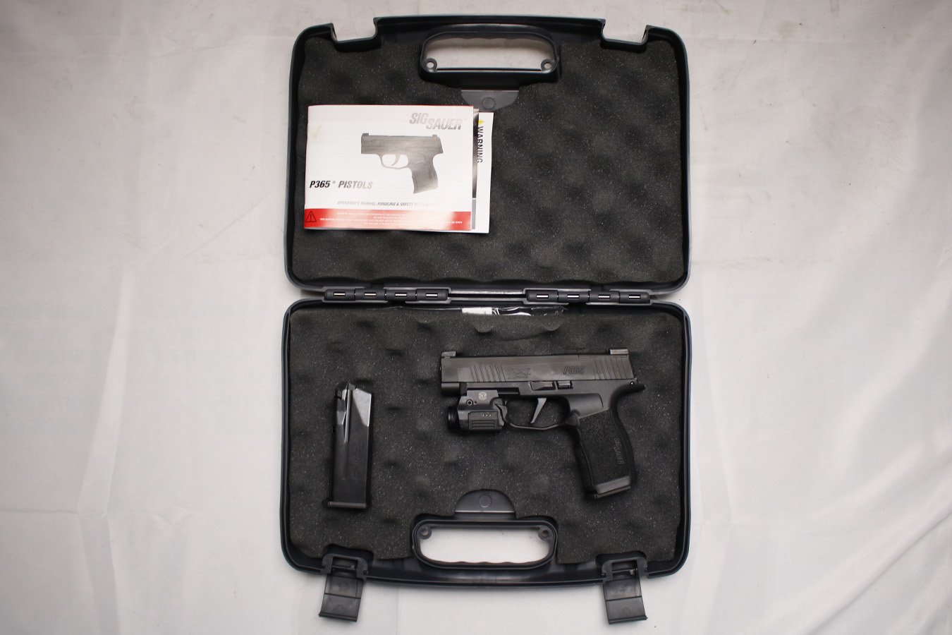 SIG SAUER P365-XL 9mm Optic Ready Law Enforcement Sample Used Pistol with Surefire XSC-P365 Weapon Light